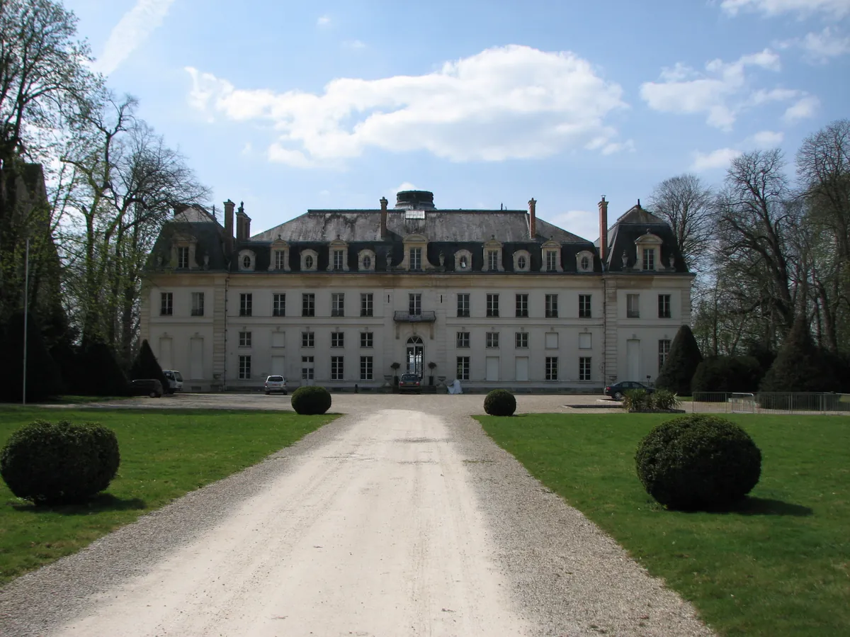 Vue de Vaux-le-Pénil (77)